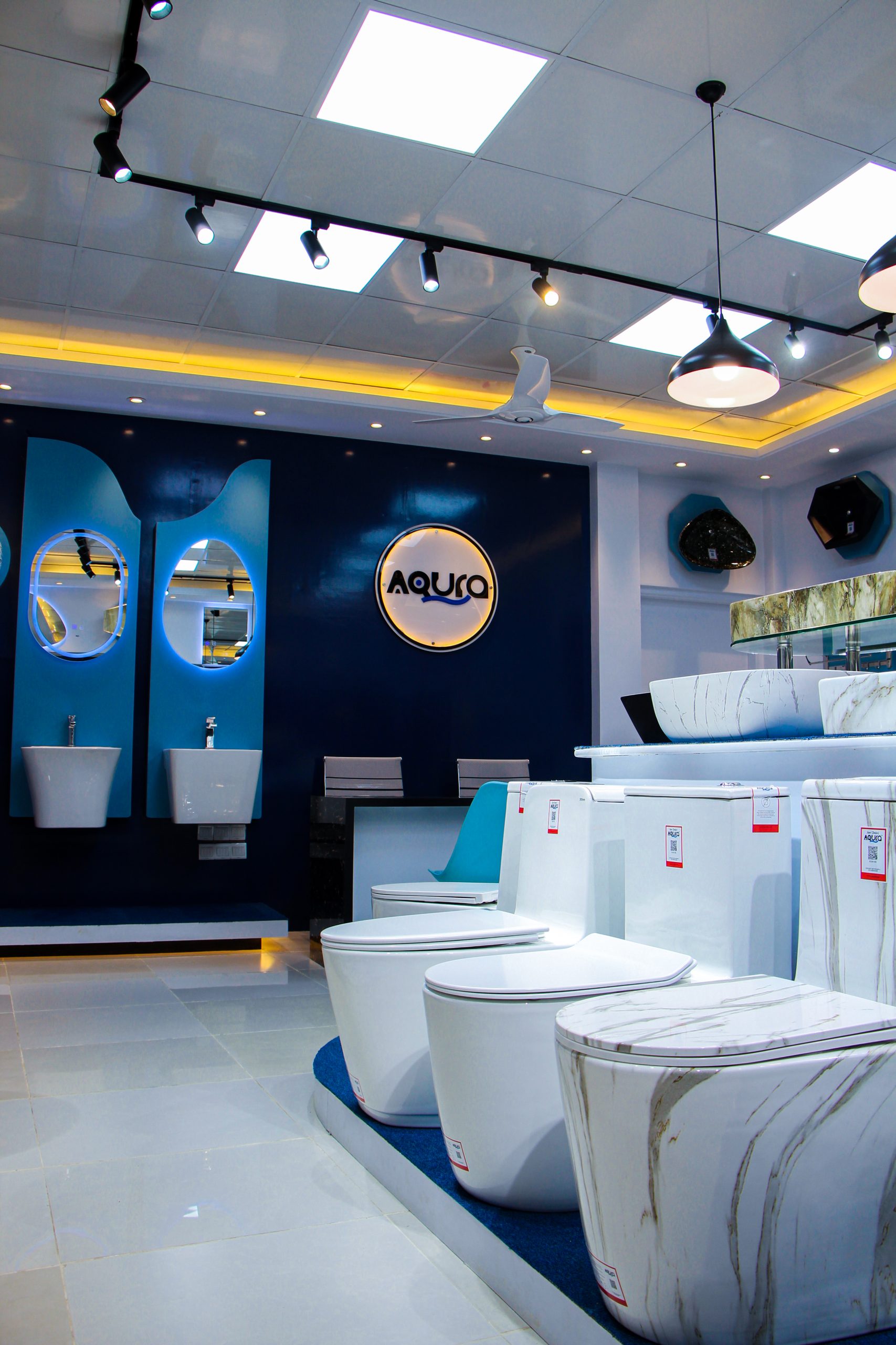 Aqura about us image